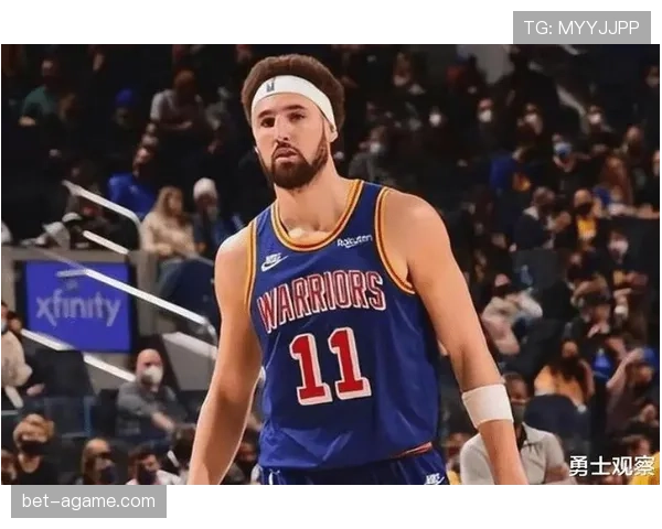 克莱·汤普森三分出手增加助勇士拉开比分差距