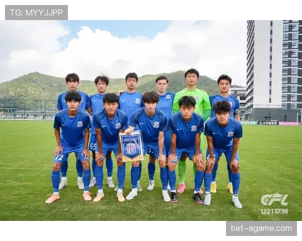 青少年足球规则中关于比赛时间和人员替换的具体判定标准 青少年足球规则中关于比赛时间和人员替换的具体判定标准
